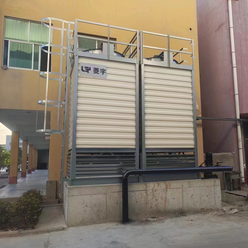 河南许昌菱宇两台无底盆的方形逆流式钣金冷却塔安装完成